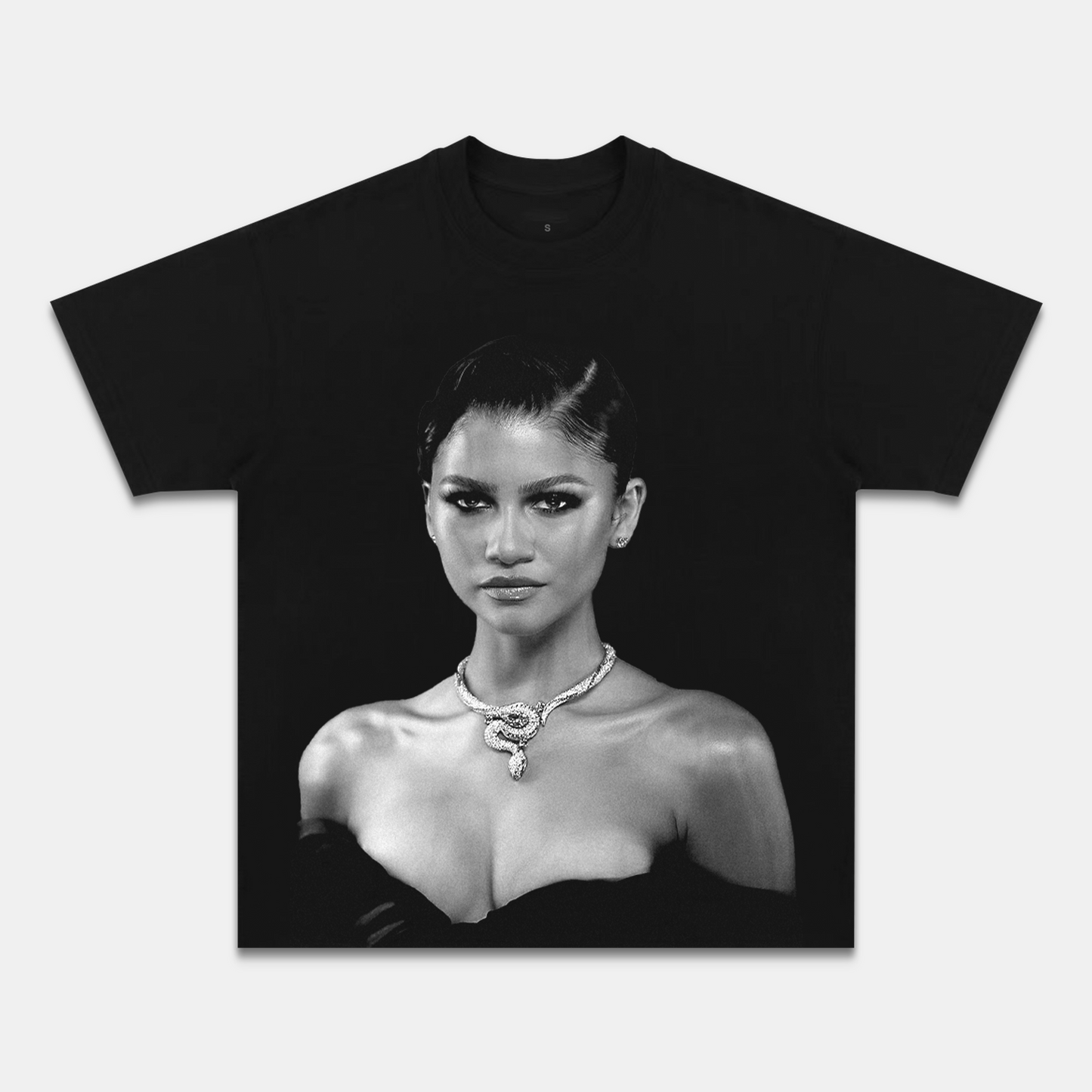 Zendaya TEE V1