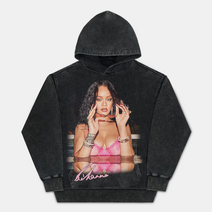 Rihanna Tee 12.6