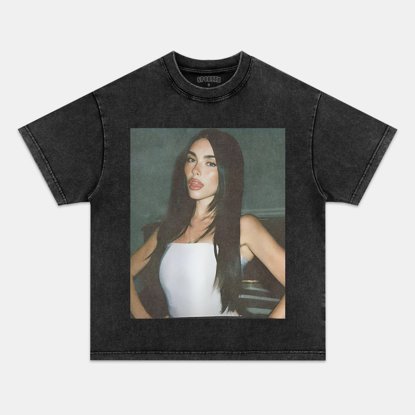 Madison Beer TEE 1.7