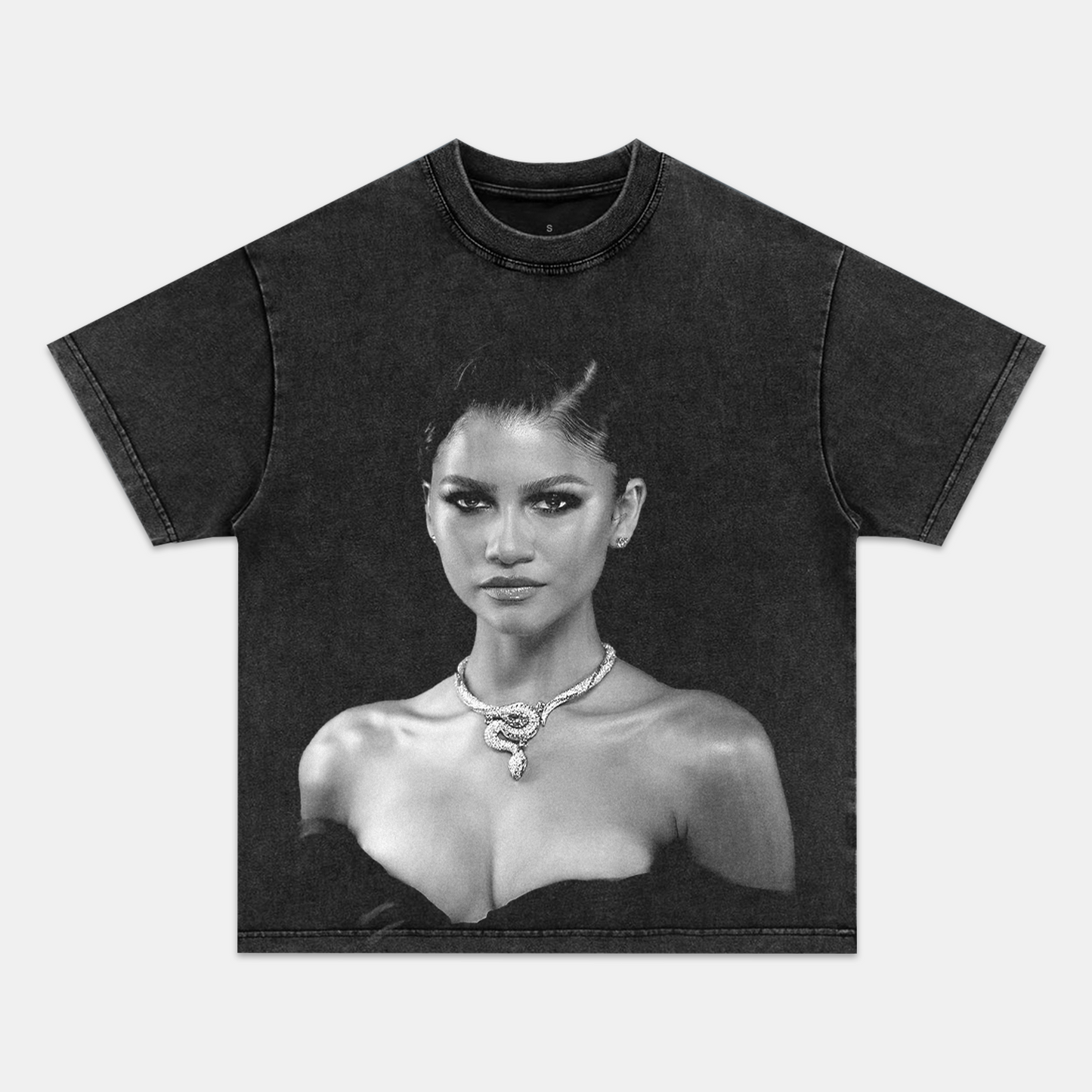 Zendaya TEE V1