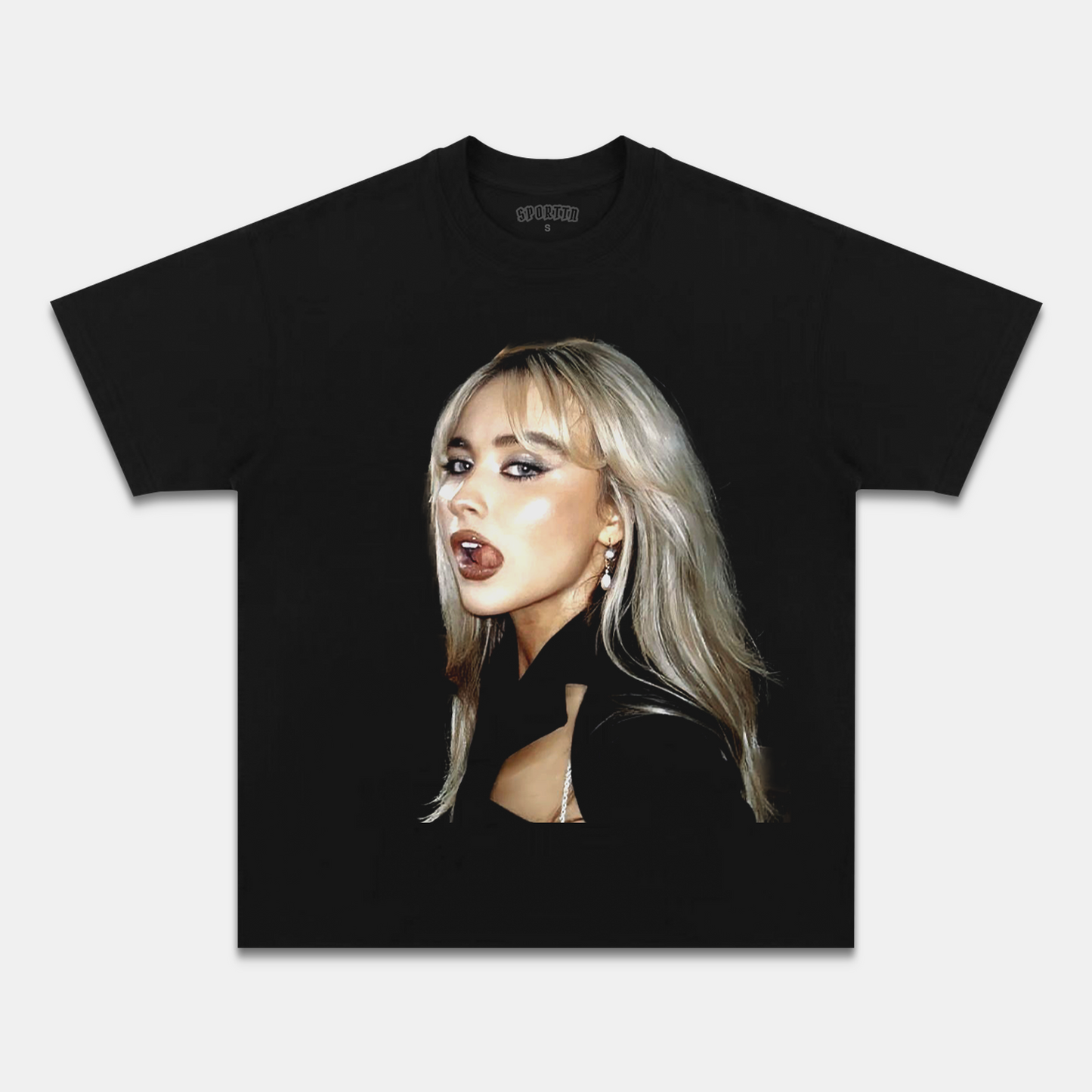 Sabrina Carpenter TEE 1.7