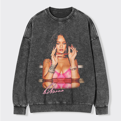 Rihanna Tee 12.6