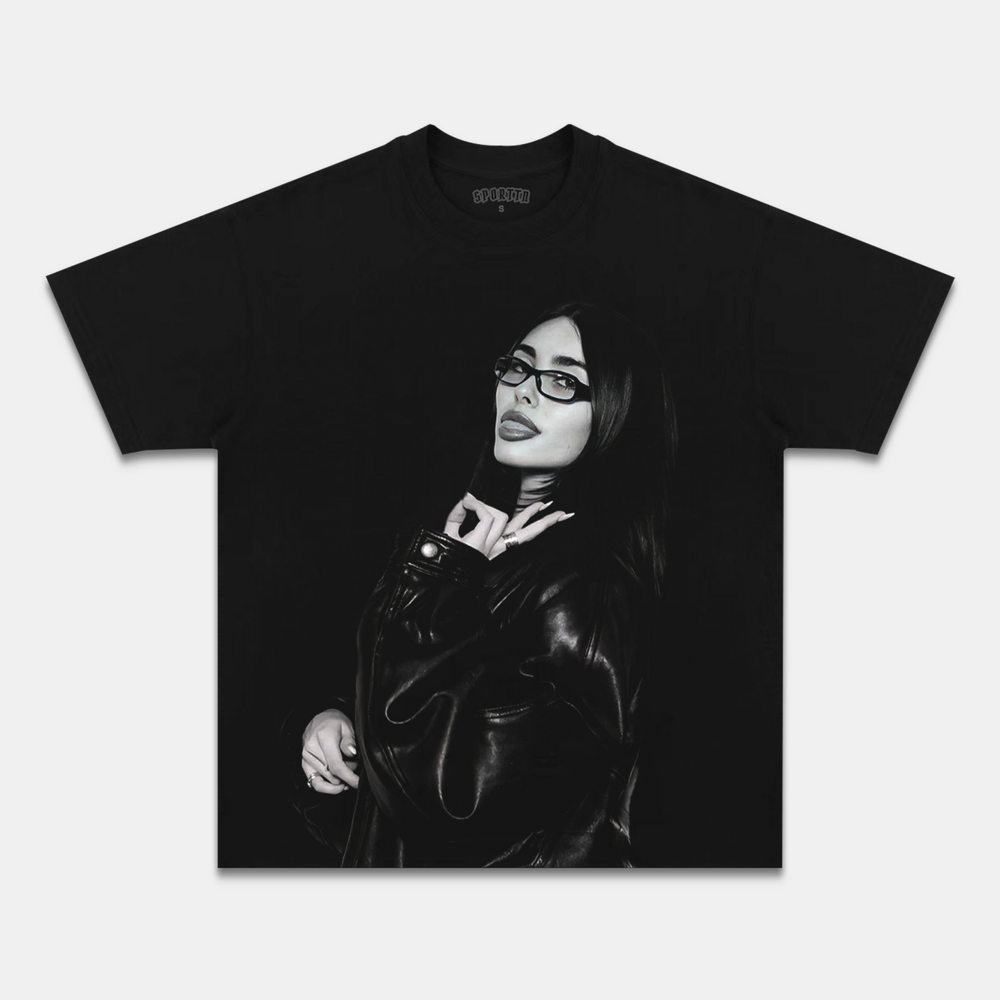 Madison Beer TEE V6